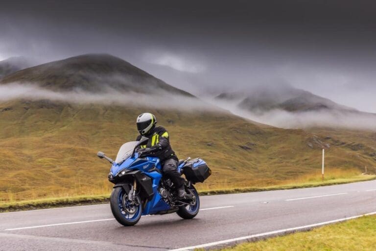 Suzuki GSX-S1000GT - The Freedom Fighter