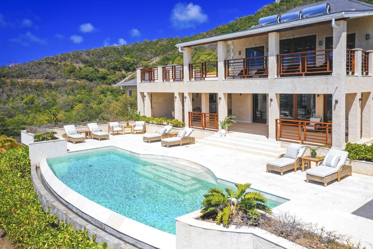 Rent Coral Grenadine Saint Vincent and the Grenadines