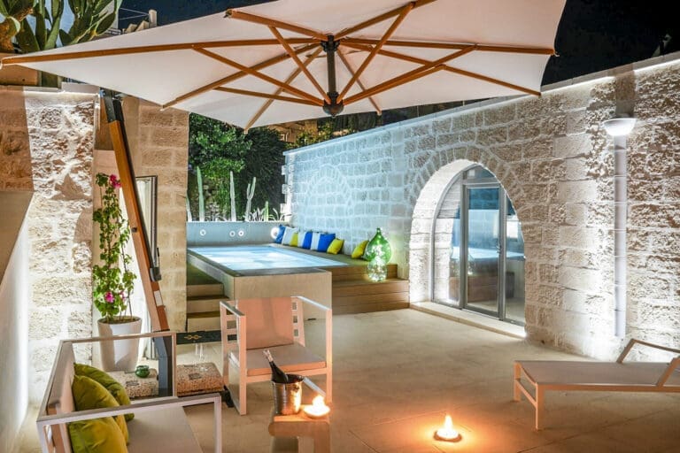 Rent Palazzo Vanvitelli Italy