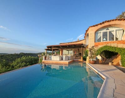 Rent Villa Emerald Jewel Italy