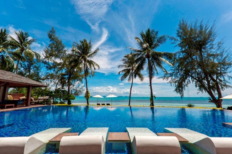 Rent Baan Luek Thailand