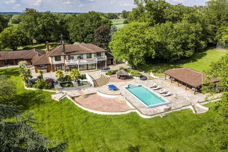 Rent Mimmshall Mansion United Kingdom