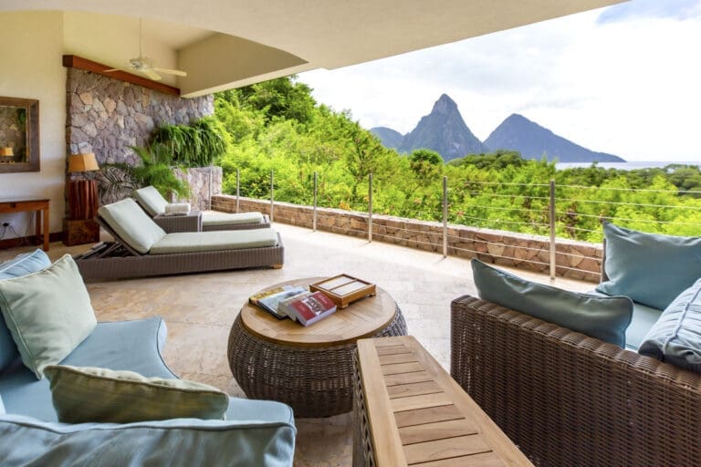 Rent Sky Whirlpool Suite Saint Lucia