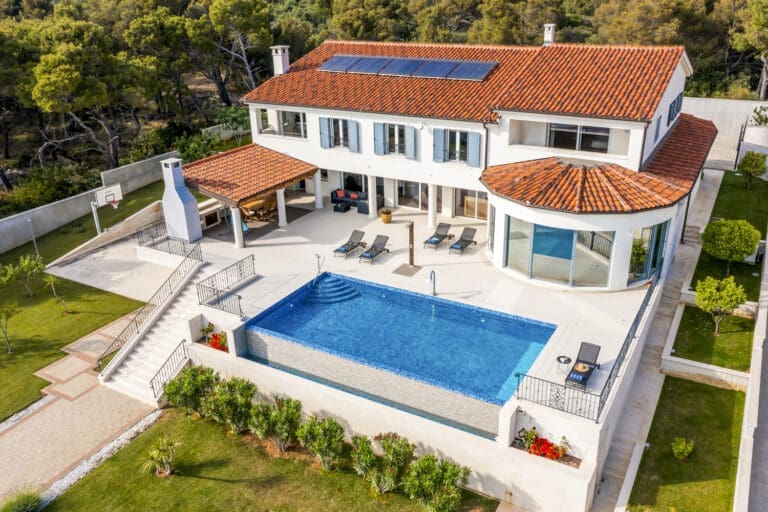 Rent Villa Marelle Croatia
