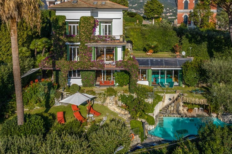 Rent Villa Nula Italy