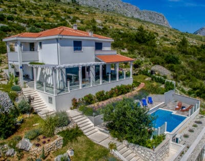 Rent Villa Ollyn Croatia