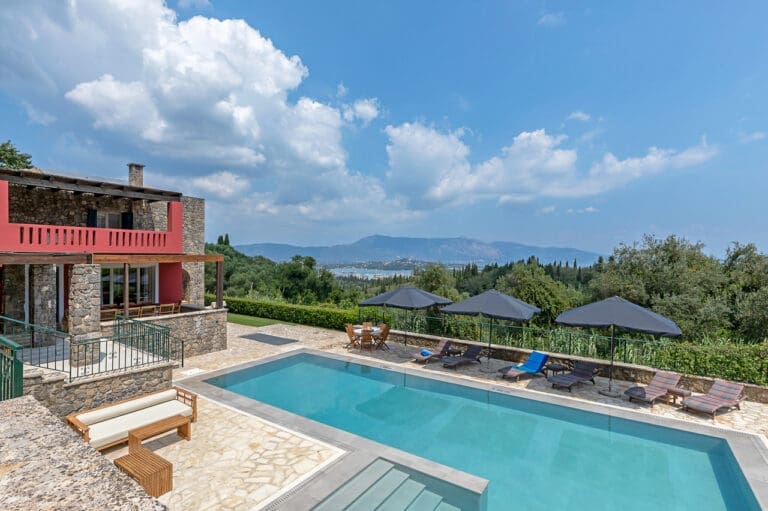 Rent Villa Roxane Greece