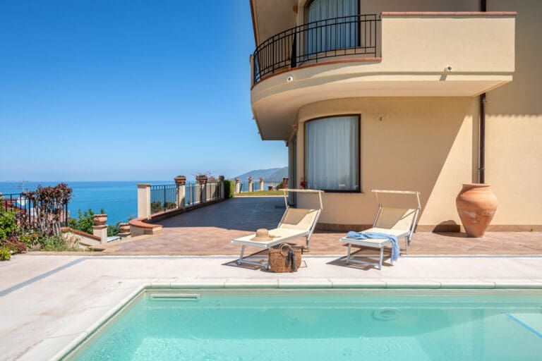 Rent Casa Rolanda Italy