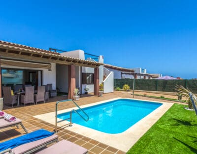 Rent Villa Anjoca Spain