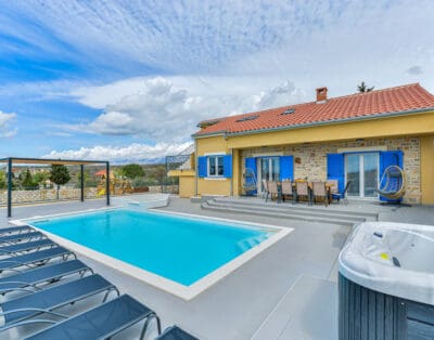 Rent Villa Arien Croatia