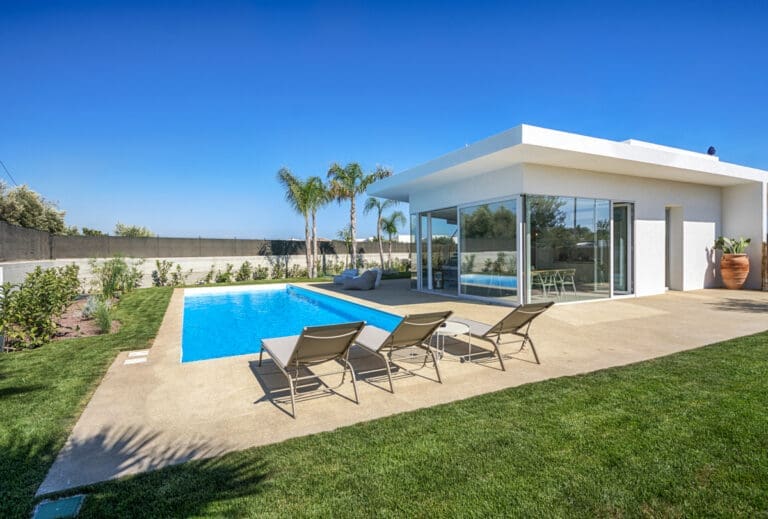 Rent Villa Cappero Italy