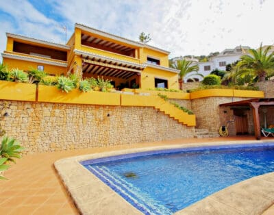 Rent Villa Ferr Spain