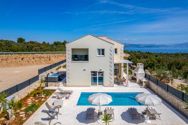 Rent Villa Pitaya Croatia