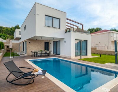 Rent Villa Tetra Croatia