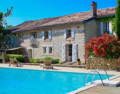 Rent Le Jardin Des Fleurs France