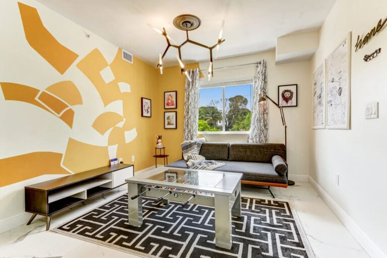 Rent Apartment Beverly United States