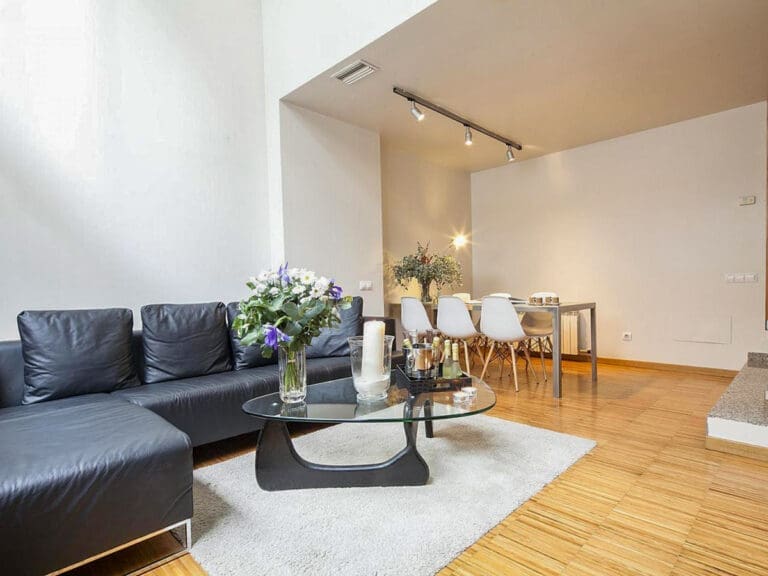 Rent Apartment Diamente Spain