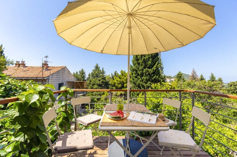 Rent Apartment Krasna Croatia