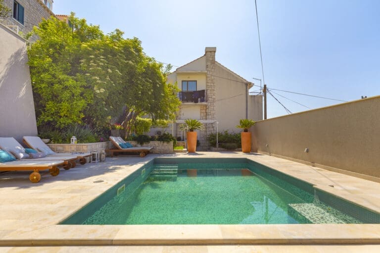 Rent Apartment Lucija Croatia