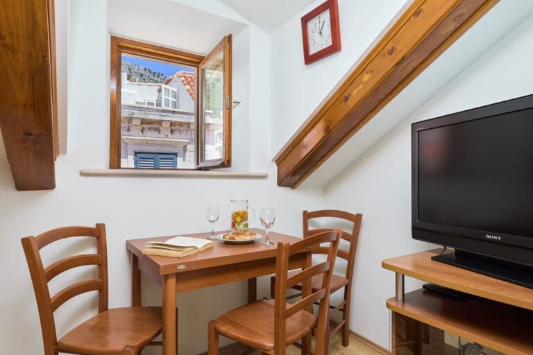 Rent Apartment Petra Croatia