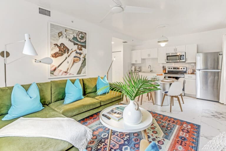 Rent Apartment Wynwood United States