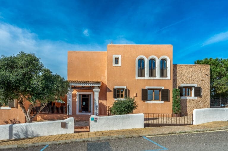 Rent Casa Radenia II Spain