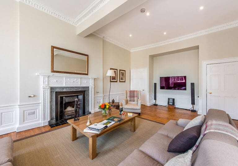 Rent Flora House United Kingdom