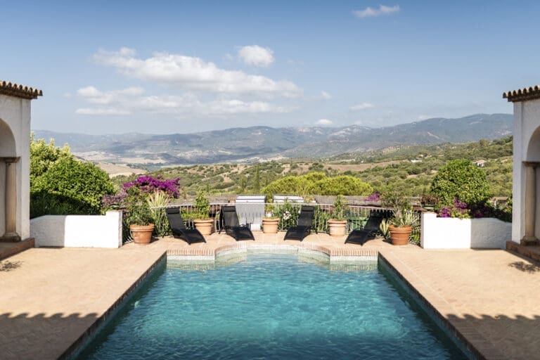 Rent La Neblina Spain