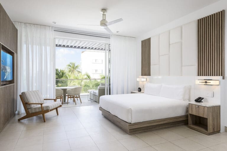 Rent Pool Paradise Turks and Caicos Islands