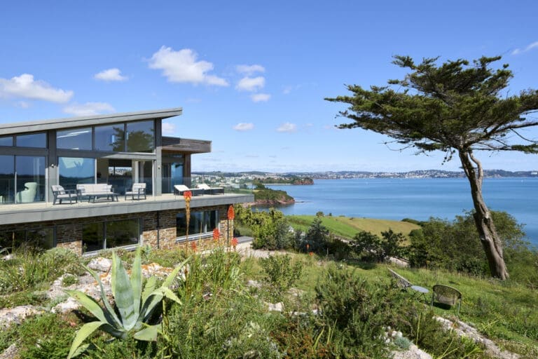 Rent Spindrift United Kingdom