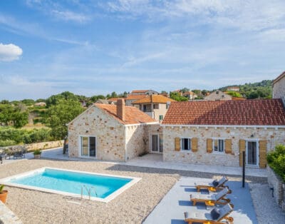 Rent Villa Amyl Croatia