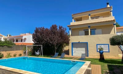 Rent Villa Arade Portugal