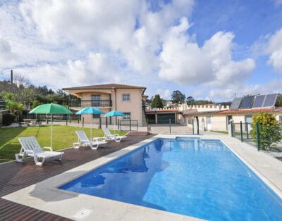 Rent Villa Curvos Portugal