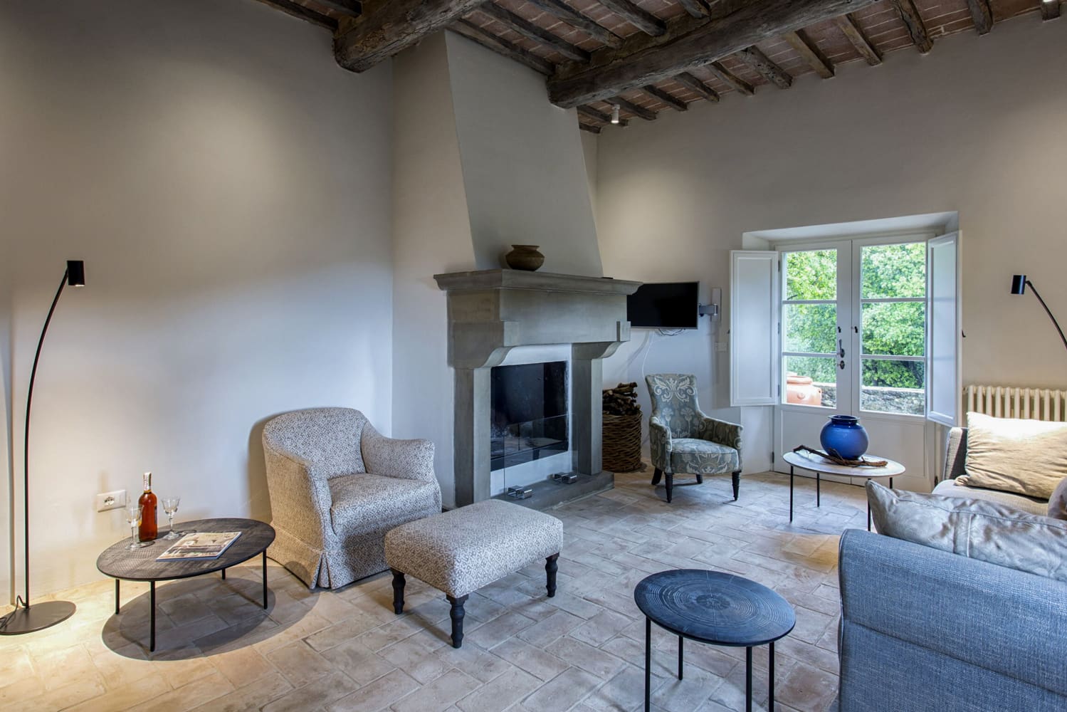Rent Villa Farnia Italy