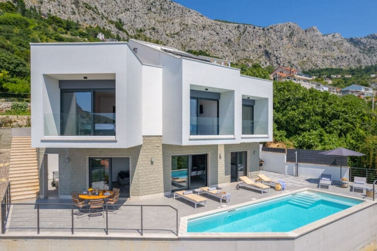 Rent Villa Fenella Croatia