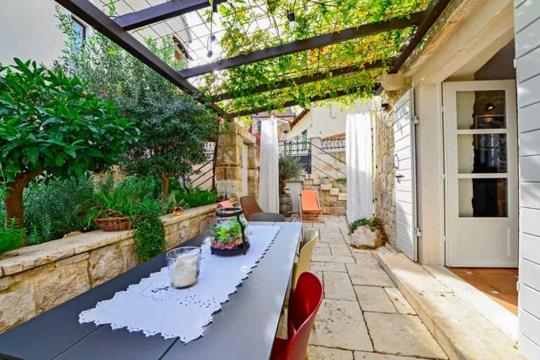 Rent Villa Gimlet Croatia