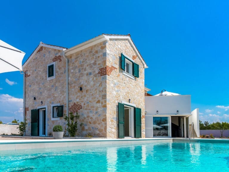 Rent Villa Julija Croatia