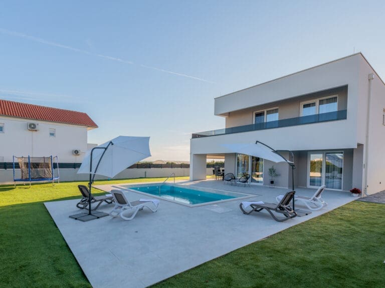 Rent Villa Krsto Croatia