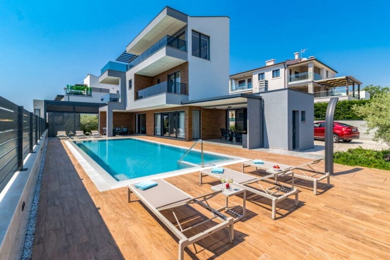 Rent Villa Miros Croatia