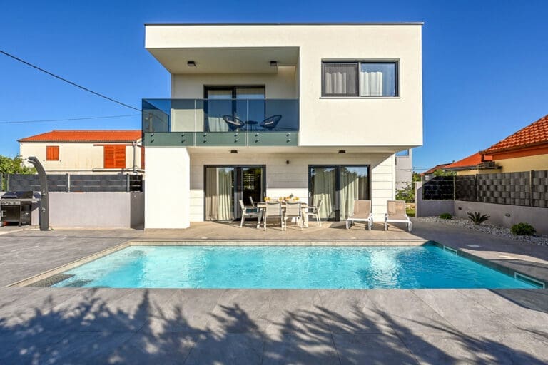 Rent Villa Nuesta Croatia