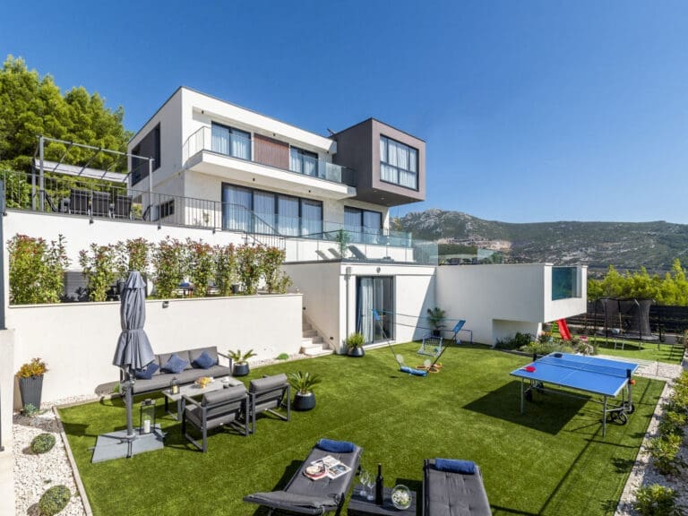 Rent Villa Perreau Croatia