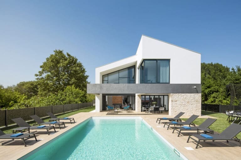 Rent Villa Pomada Croatia