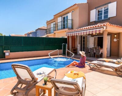 Rent Villa Sareno Spain