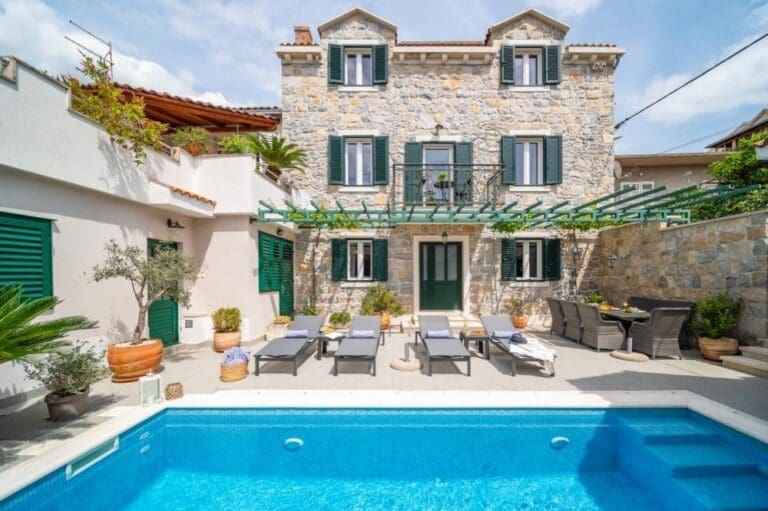 Rent Villa Bancha Croatia