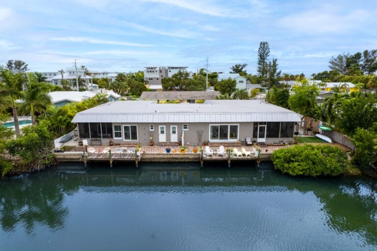 Rent Apartment Canal View United States