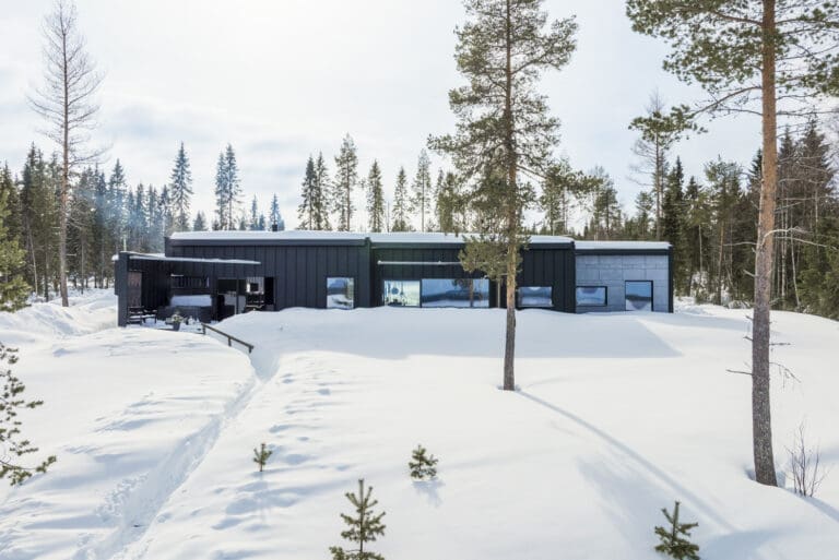 Rent Arctic Oasis Finland