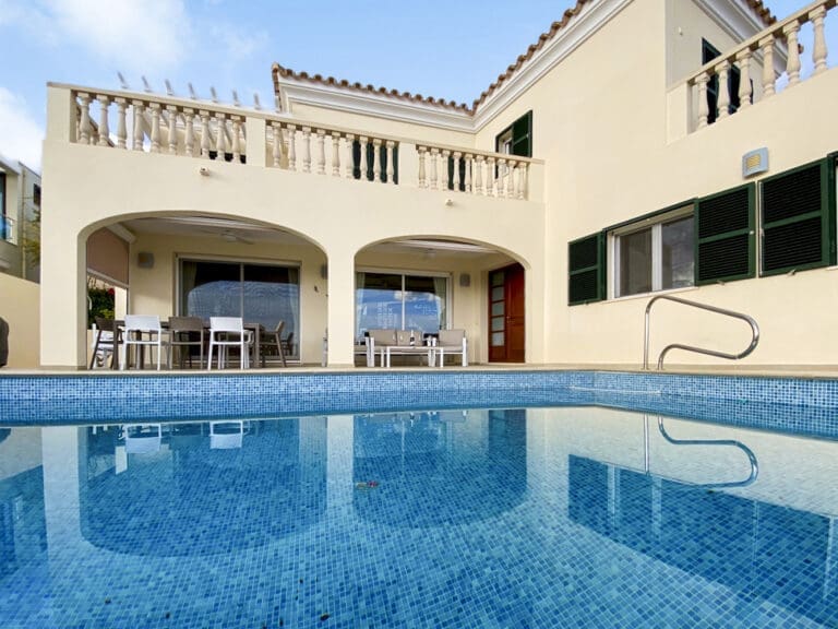 Rent Buenaventura Paradise Spain