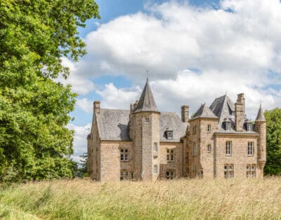 Rent Chateau De La Chaine France