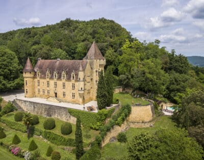 Rent Chateau Les Tourelles France