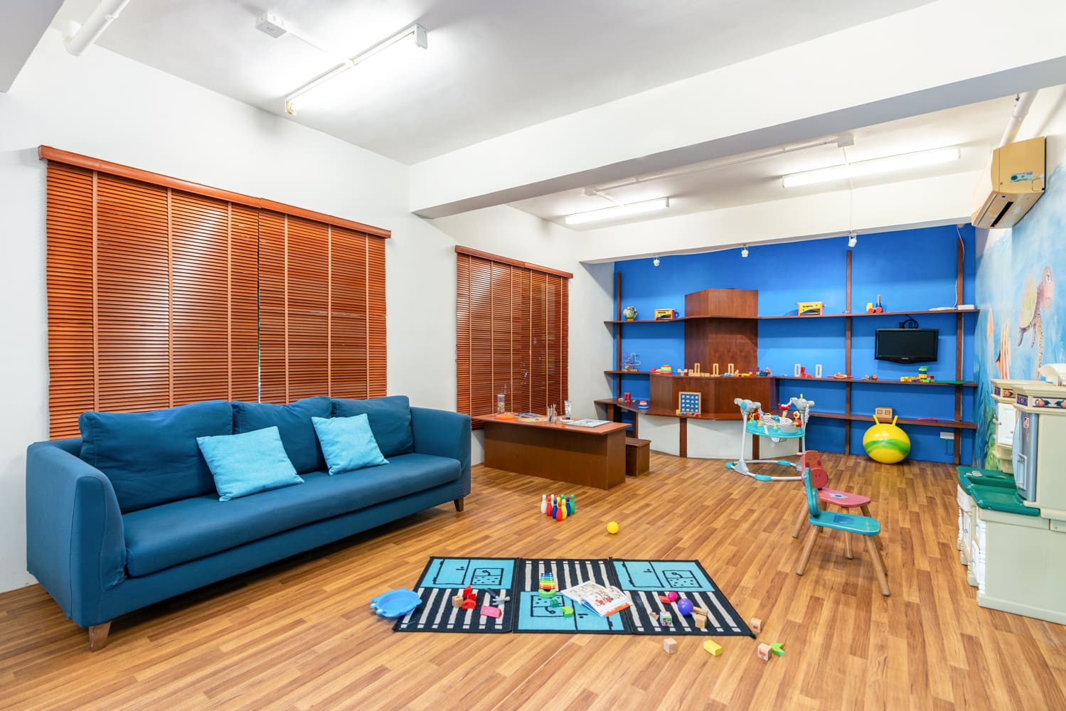 Rent Deluxe Room Dewa Phuket Resort and Villas Thailand